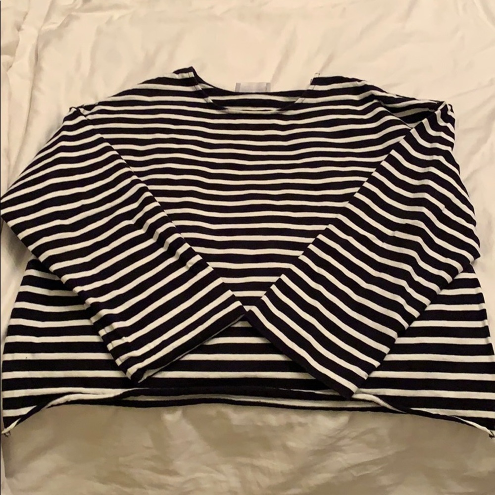 Preppy Everlane striped top shoulder zip M